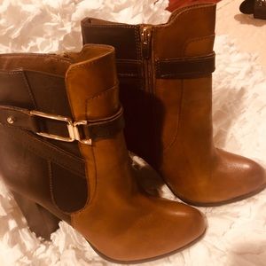 Beautiful boots Size 10